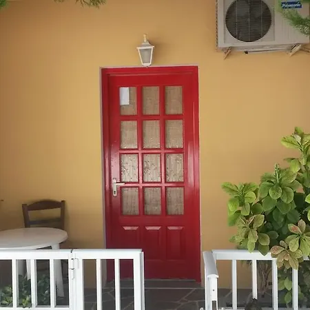 Πανσιόν Marios Πάρος